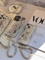 قاب YSL پایتون با آویز و محافظ لنز نگین دار (کدC1983) - Image 3