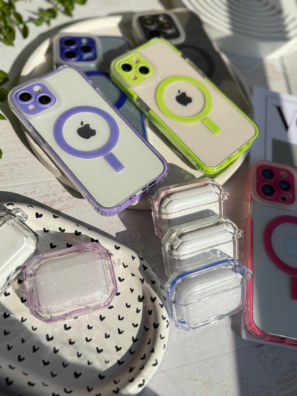 24e8ea.jpeg کاور ایرپاد ست قاب مگ سیف دار رنگی (کدa0141) - Image 1