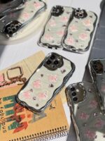 قاب کرومی پروانه و قلب صورتی آیفون و اندرویدی (کدC1825) - Image 3