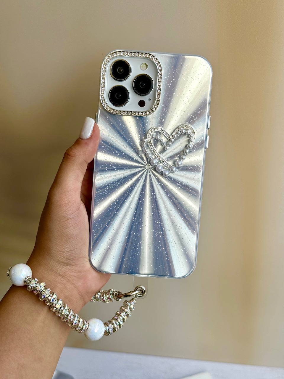 4f482d.jpeg قاب لیزری LOVE با آویز (کدC1753) - Image 1