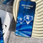 گلس آیفون نگین‌دار Diamond با حاشیه الماس‌کاری شده