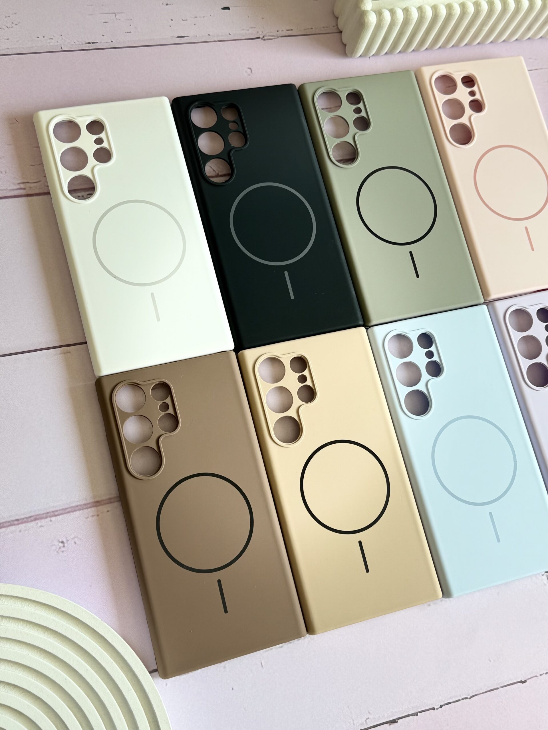 9a93bc.jpeg قاب سیلیکونی مگ سیف دار سامسونگی (کدC2109) - Image 1