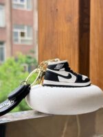 جاکلیدی JORDAN 1 سیلیکونی (کدa0242)