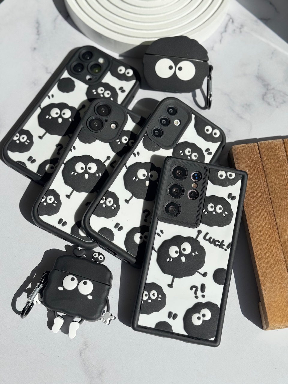 b2051d.jpeg قاب هپل !Luck آیفون ، سامسونگ ، شیائومی (کدC1966) - Image 1