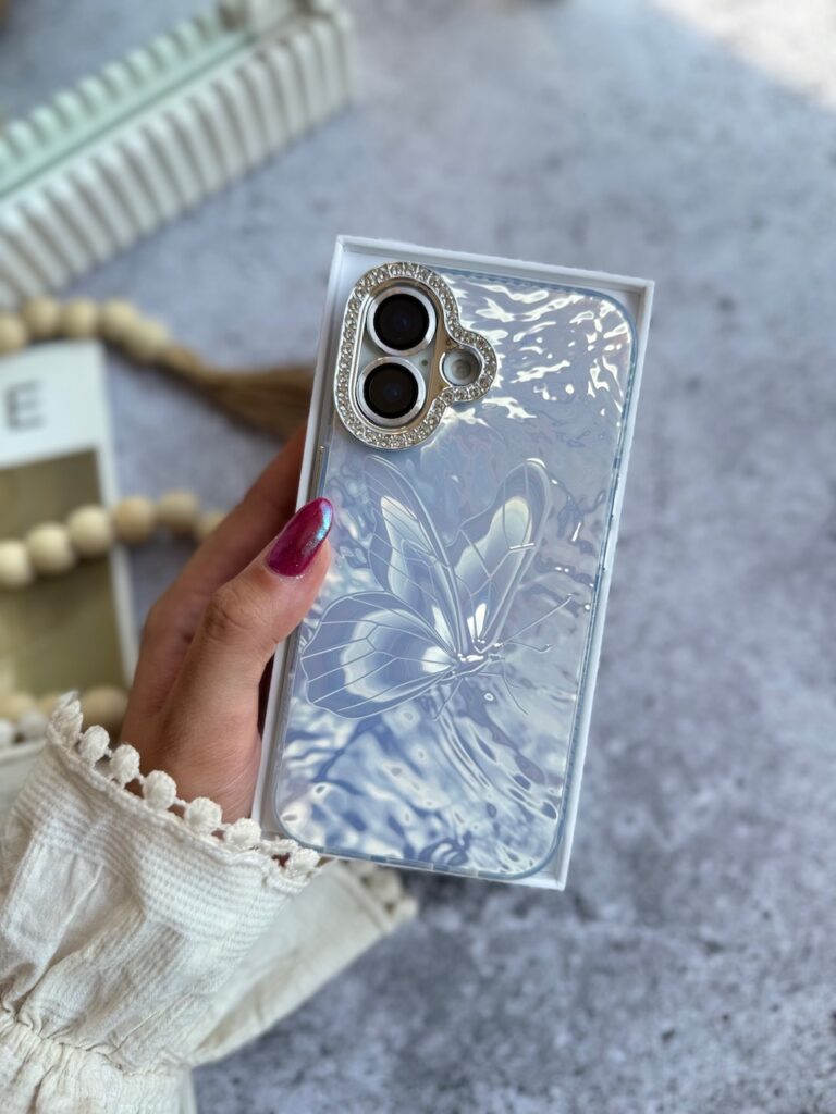 قاب آیفون پروانه بی نهایت دور لنز نگین دار