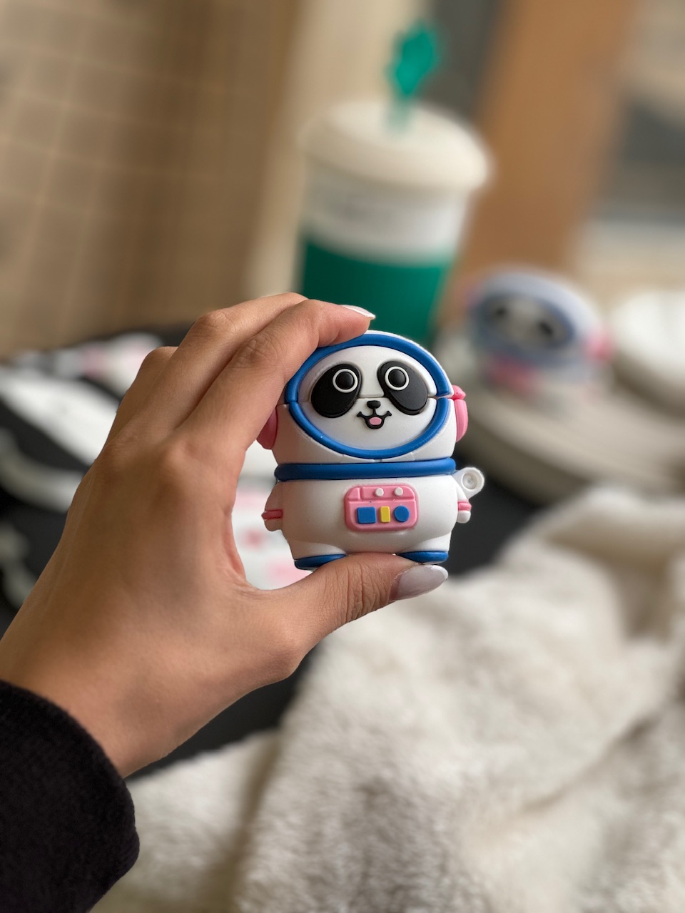 e5d868.jpeg کاور ایرپاد Space Panda (کدa0117) - Image 1