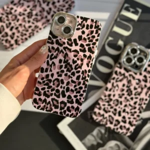 قاب پلنگ صورتی لنز اکلیلی (کدC1526)