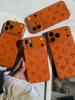 قاب آیفون لویی ویتون نارنجی LV | مونوگرام برجسته + محافظ لنز شیشه‌ای - Image 3