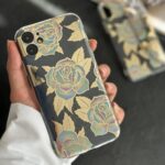 قاب موبایل آیفون گل فلزی پشت بیرنگ ( 1056 )