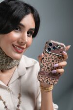 قاب موبایل آیفون گل و برگ پاییزی - Image 2